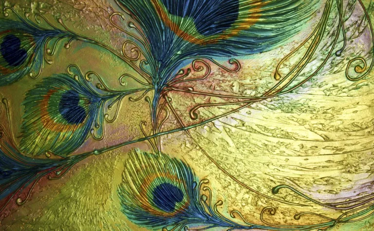 0031 PEACOCK DANCE III CLOSE 3