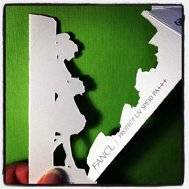 Carving a new bookmark out of the silver packaging box of my FANCL sunscreen. #workinprogress #wip #handmade #recyclingidea #silhouette #female #girl #bookmark #papercarving #paper #carving #art #craft #booklover