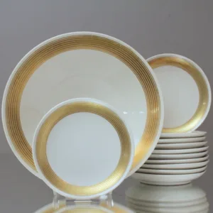 KPM Berlin: Konfektservice, Schalen Set, Form: Hallesche Form, Marguerite Friedlaender (1930), Dekor: Goldringe, Trude Petri (1931)