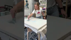 Watch This Abstract Painting Come to Life—No Plan, Just Paint
