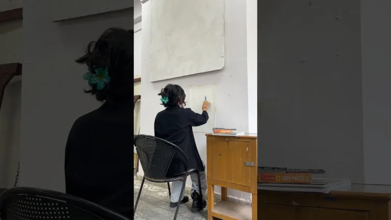 a day in my life as a fine art masters student ✨💌. #artvlog #artcollege #arttrending