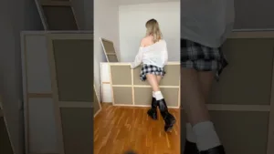 How to Create Contemporary Art in 2025 – The Easy Way!