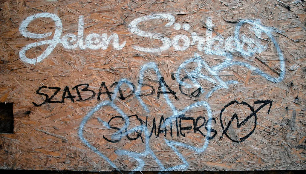 Squatters ! 73 Squatters !