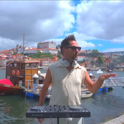 Dj Set Porto City Mix Melodic House - Daydance Portugal Riverside, John Summit, Kream, Robert Miles 5 Dj Set Porto City Mix Melodic House - Daydance Portugal Riverside, John Summit, Kream, Robert Miles
