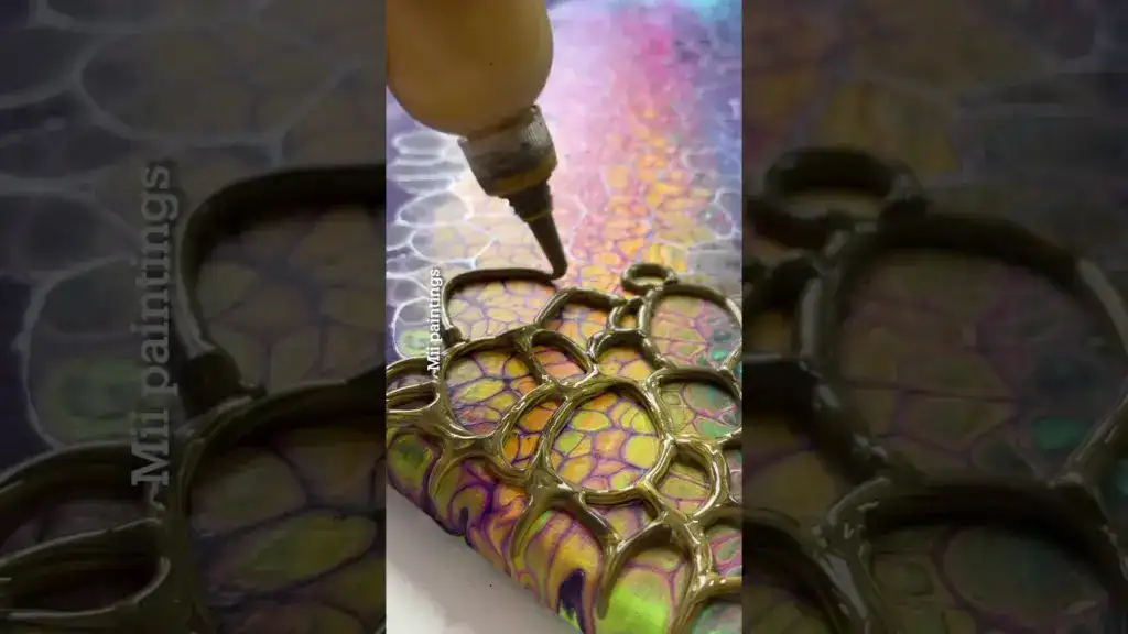 Wow! 3D cells on acrylic pour! 2 Wow! 3D cells on acrylic pour!
