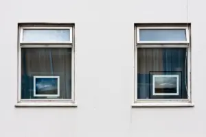 Blue eye, brown eye 6100